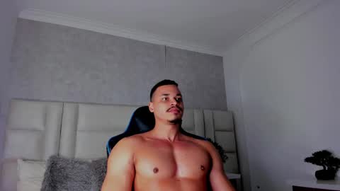 Michael online show from 09/27/25, 03:33