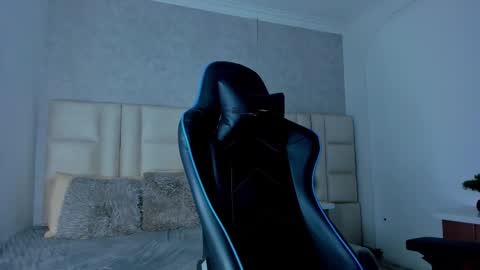 Michael online show from 11/23/25, 06:24