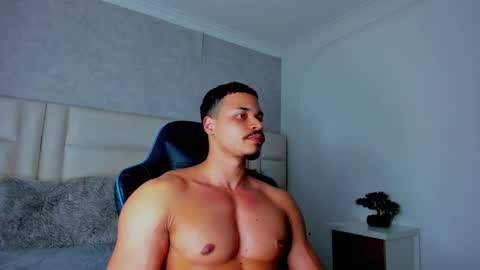 Michael online show from 11/29/25, 03:20