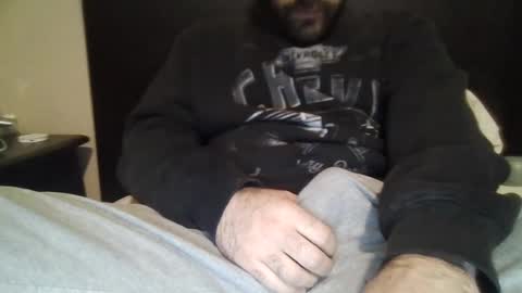 michaelc1214 online show from 11/28/25, 05:32