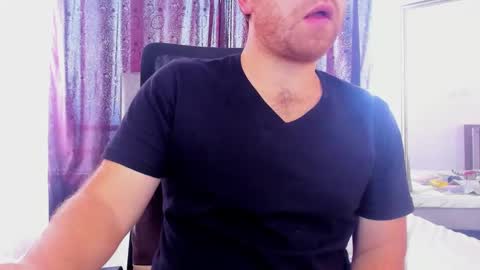 Michael  Contenido explcito online show from 01/13/25, 07:21