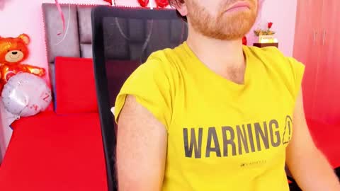 Michael  Contenido explcito online show from 09/16/25, 05:19