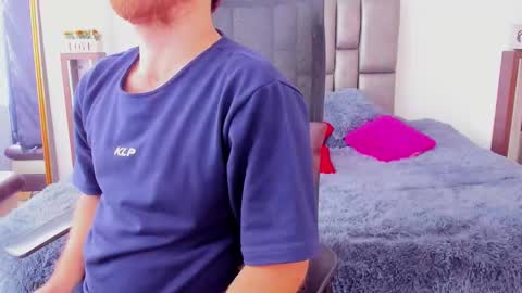 Michael  Contenido explcito online show from 10/02/25, 06:37