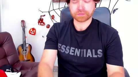 Michael  Contenido explcito online show from 10/17/25, 01:09