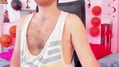 Michael  Contenido explcito online show from 10/28/25, 07:16