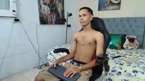 michaell_bellk_ online show from 10/21/25, 07:03