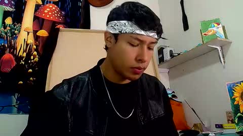 Snapshot of michaelstones chatting on 11/06/25, 03:02 michaelstones online show from 11/06/25, 03:02