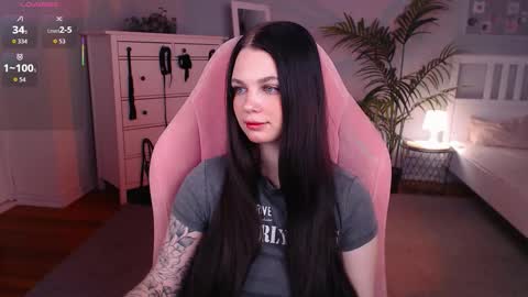 Kate online show from 10/22/25, 01:17