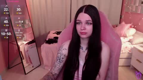 Kate online show from 07/11/26, 12:46