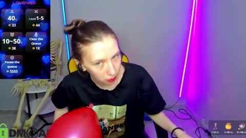 michele_mack online show from 12/13/24, 02:54