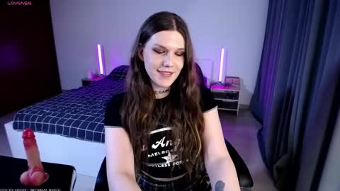 Snapshot of micheledoll chatting on 06/05/26, 10:59 MicheleDoll online show from 06/05/26, 10:59