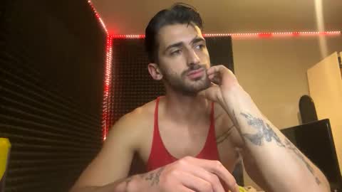 Snapshot of michelemagnetico chatting on 11/13/25, 11:36 michelemagnetico online show from 11/13/25, 11:36