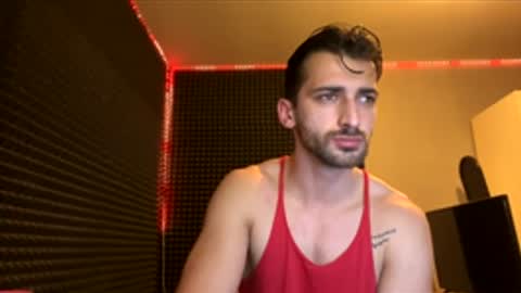 Snapshot of michelemagnetico chatting on 11/25/25, 10:32 michelemagnetico online show from 11/25/25, 10:32