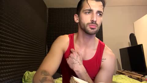 Snapshot of michelemagnetico chatting on 12/02/25, 11:23 michelemagnetico online show from 12/02/25, 11:23