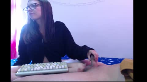 Snapshot of michell_bunny1 chatting on 03/06/26, 05:31 Michell online show from 03/06/26, 05:31