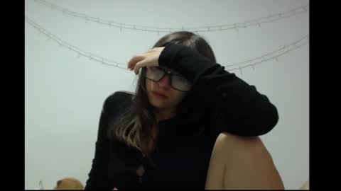 Snapshot of michell_bunny1 chatting on 03/20/26, 03:00 Michell online show from 03/20/26, 03:00