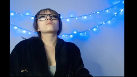 Snapshot of michell_bunny13 chatting on 03/27/26, 03:34 Michell online show from 03/27/26, 03:34