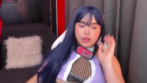michell_petty01 online show from 01/07/25, 05:09