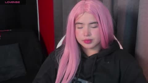michell_petty01 online show from 01/31/25, 03:55
