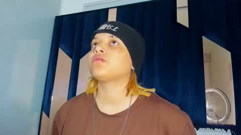 michell_rs online show from 11/02/25, 06:38