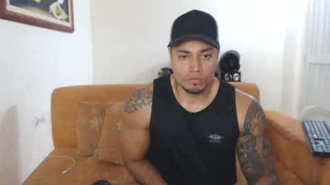 michelle_allen0104 online show from 01/27/25, 04:33