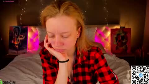 michelle_blond online show from 05/19/26, 01:56