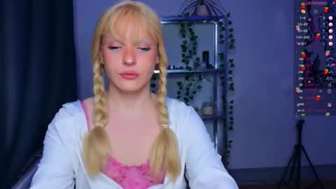 michelle_jacksonn online show from 10/15/25, 08:53