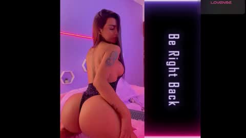 Snapshot of michelle_madson_ chatting on 10/28/25, 12:41 michelle_madson_ online show from 10/28/25, 12:41