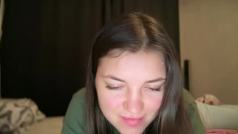 Michelle online show from 02/01/25, 07:23