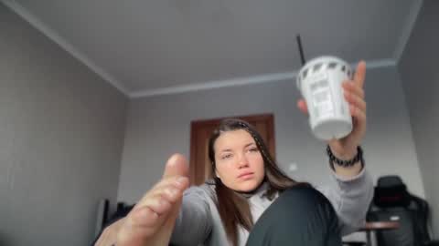 Michelle online show from 02/05/25, 12:38
