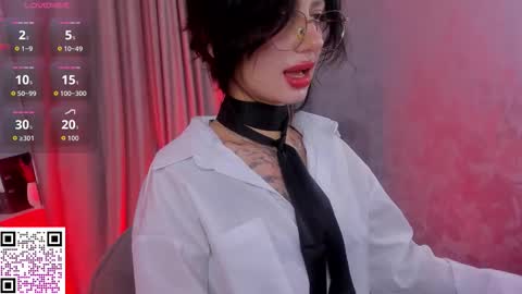 ichelle online show from 10/29/25, 04:20