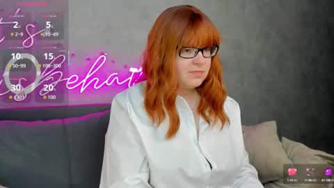 Snapshot of michelle_wilsson chatting on 09/22/25, 06:48 Michelle online show from 09/22/25, 06:48