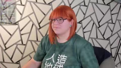 Snapshot of michelle_wilsson chatting on 10/24/25, 06:54 Michelle online show from 10/24/25, 06:54