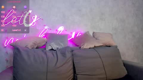 Snapshot of michelle_wilsson chatting on 11/02/25, 06:49 Michelle online show from 11/02/25, 06:49