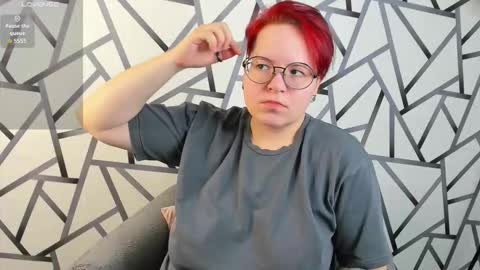 Snapshot of michelle_wilsson chatting on 11/03/25, 07:31 Michelle online show from 11/03/25, 07:31