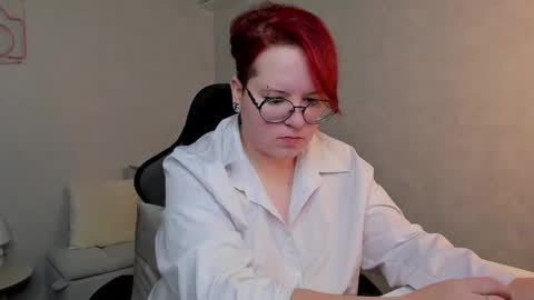 Snapshot of michelle_wilsson chatting on 11/08/25, 07:52 Michelle online show from 11/08/25, 07:52