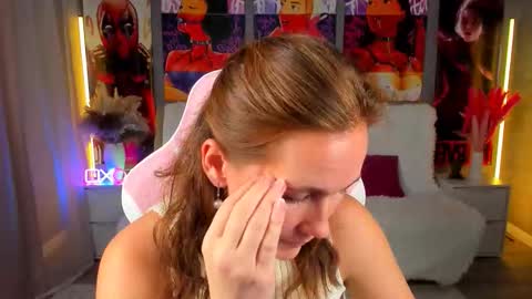 Snapshot of michelleortis chatting on 12/02/25, 12:43 MichelleOrtis online show from 12/02/25, 12:43