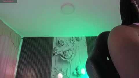 michellepreston_ online show from 05/31/26, 12:34