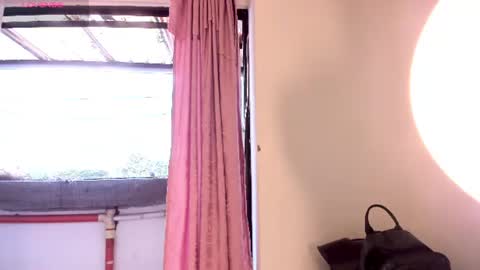 michellepreston_ online show from 07/06/26, 12:02