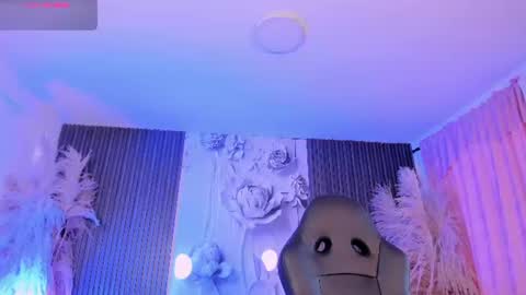 michellepreston_ online show from 07/11/26, 11:57