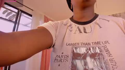 michellepreston_ online show from 07/15/26, 11:59
