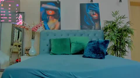 michellereys online show from 12/19/24, 03:51