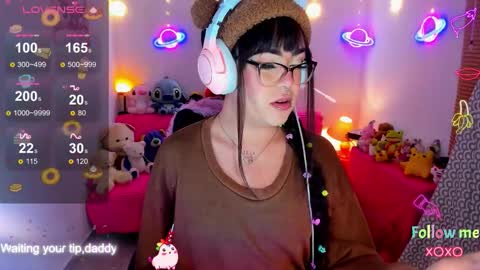   online show from 12/18/25, 06:52