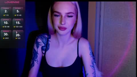 Snapshot of michellevelour chatting on 06/06/26, 05:17 Michelle online show from 06/06/26, 05:17