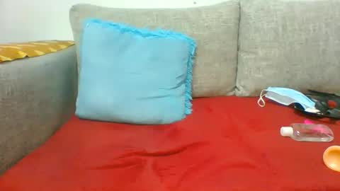 michellevice online show from 06/06/26, 05:28