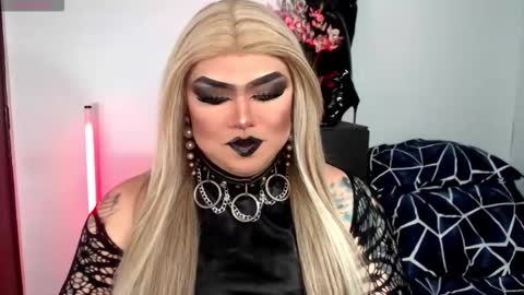 Michelle online show from 11/16/25, 06:24