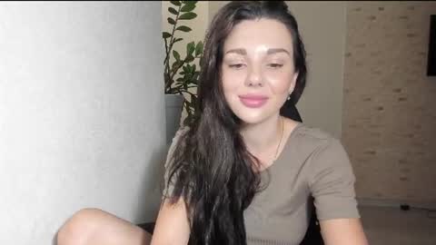 Michellee online show from 06/16/26, 12:30