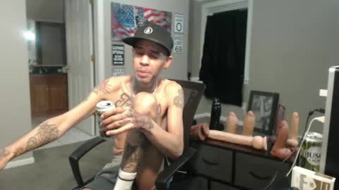 Snapshot of michigan9000 chatting on 10/22/25, 05:41 michigan9000 online show from 10/22/25, 05:41