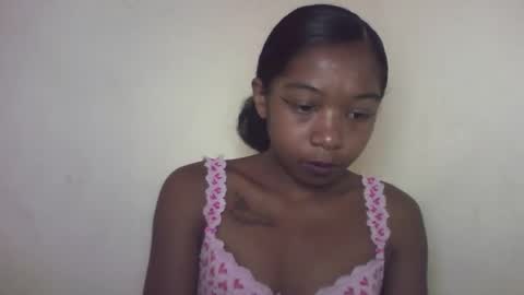 Snapshot of michou_69 chatting on 06/03/26, 06:38 michou_69 online show from 06/03/26, 06:38