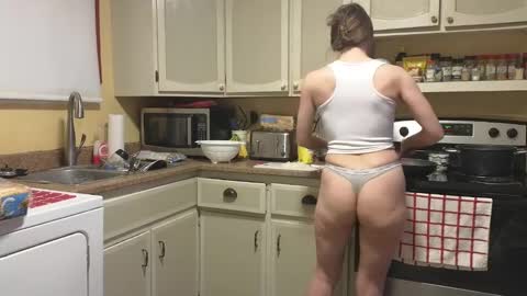 Snapshot of mickeyshyne69 chatting on 03/04/25, 12:29 Mickey online show from 03/04/25, 12:29